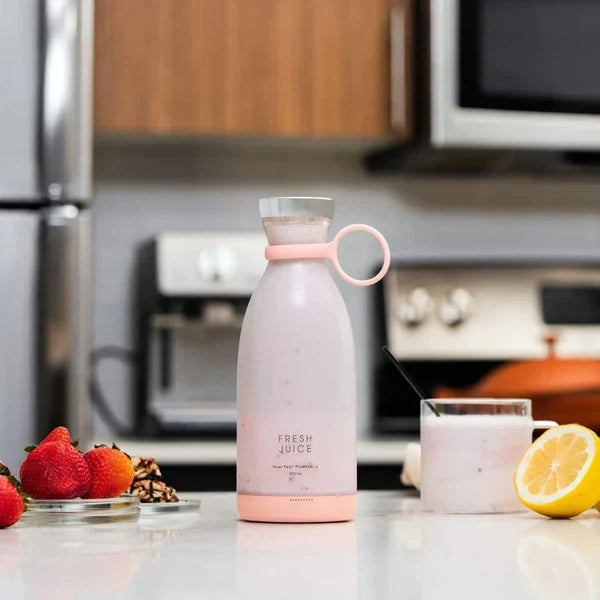 JuiceJet Go™ – USB Mini Travel-Sized Blender for Fresh Sips Anywhere
